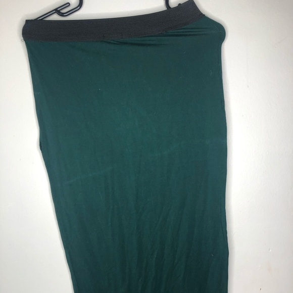 Hunter Green Midi Fitted Skirt - Picture 2 of 2